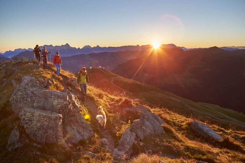 wandern-saalbach-thumb.jpg