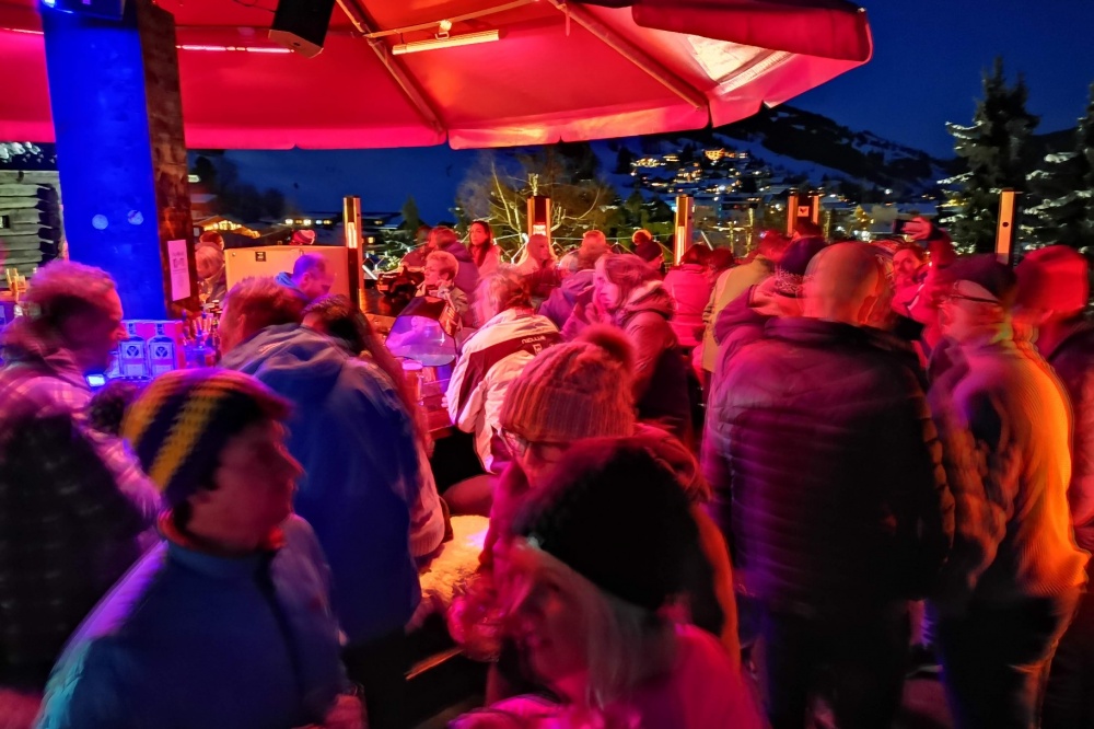 Stimmung beim Schirm 