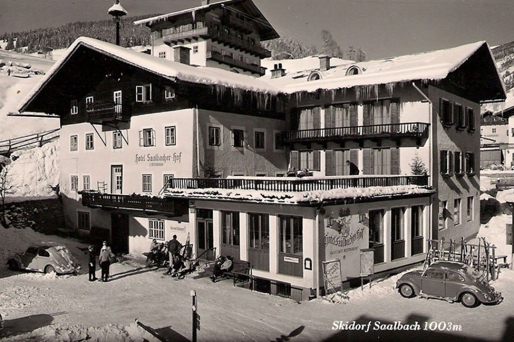 Winteraufnahme vom Saalbacher Hof aus dem Jahr 1958