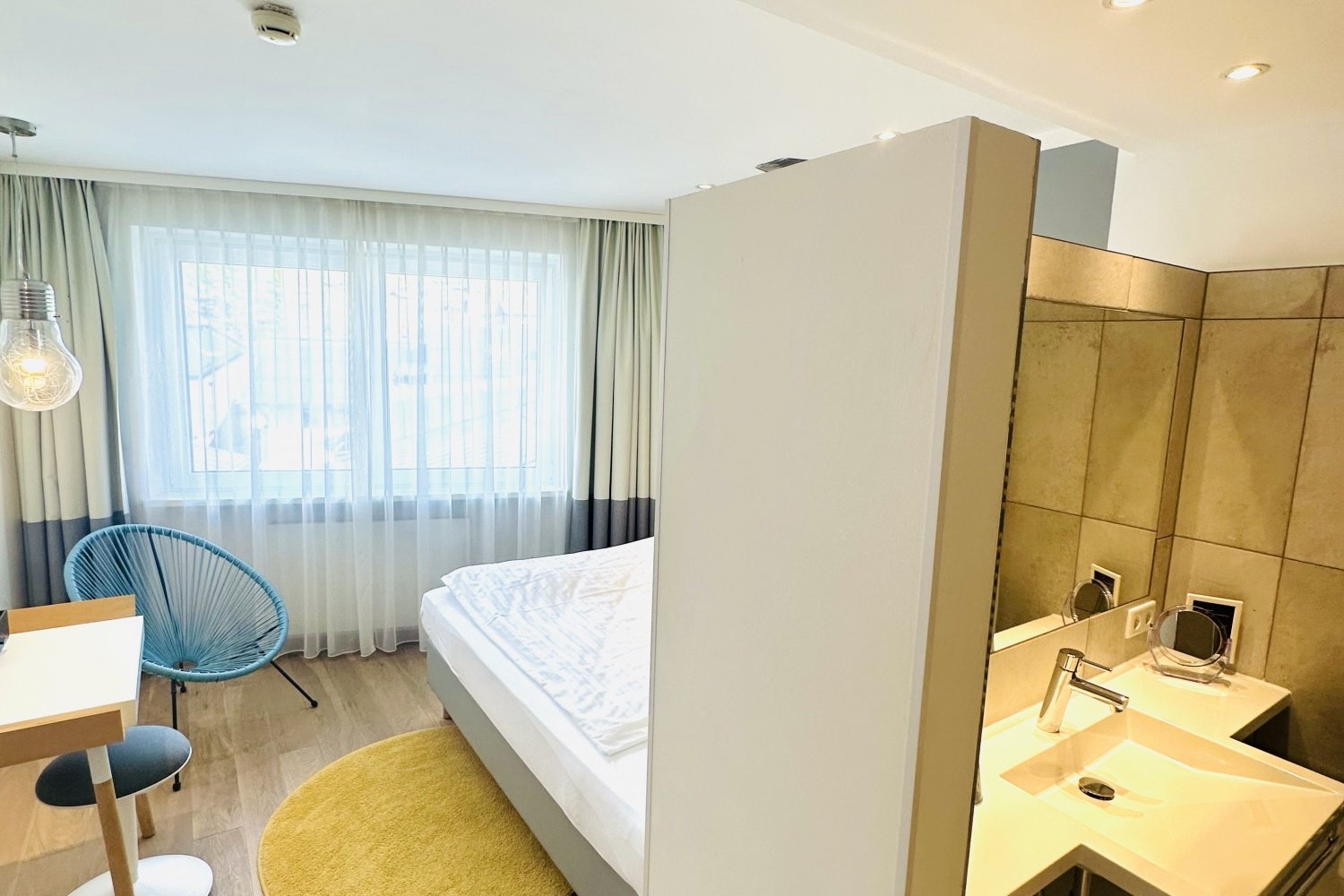 Kunst im Zimmer Kunst(t)raum Single