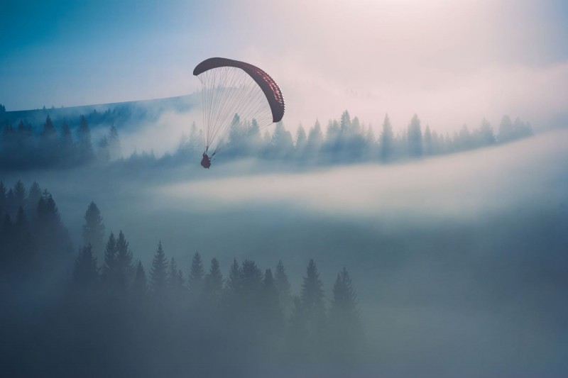 Paragliding